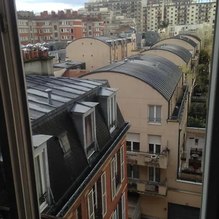 Dans Immeuble Haussmannien Apartment